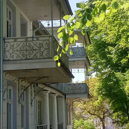 Sanssouci Strandgut Остзебад Бинц